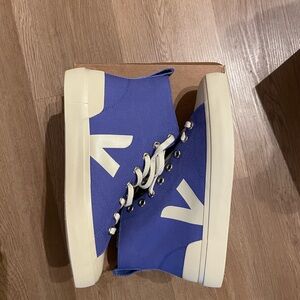 Veja Wata II purple High-Top Sneakers